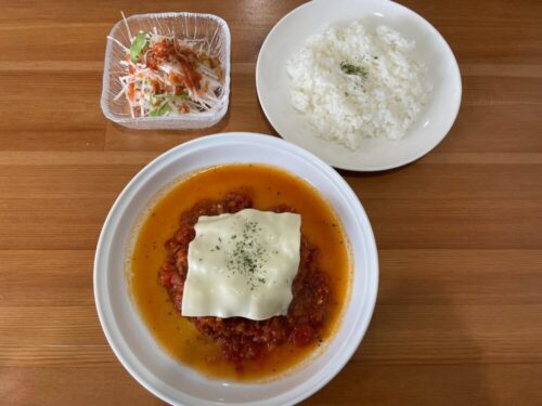 CAFE CORINのトマト煮込みハンバーグ