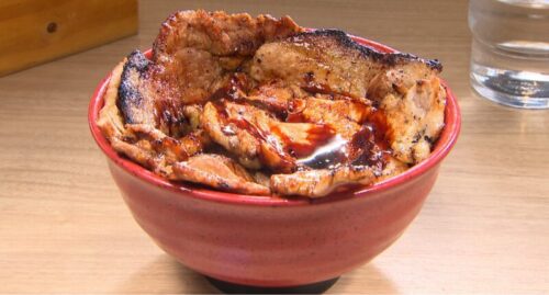 豚のかしわ　炭火焼豚丼